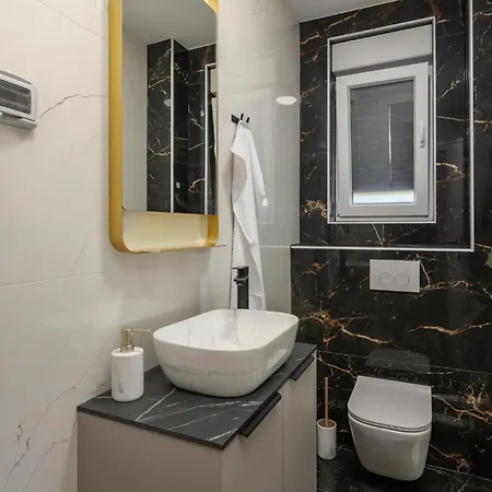 3 Bedroom In Apartamento Kožino