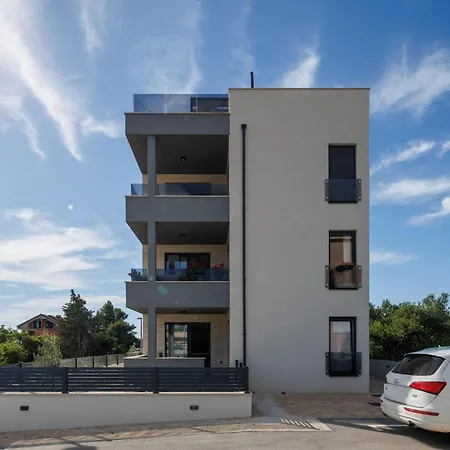 3 Bedroom In
