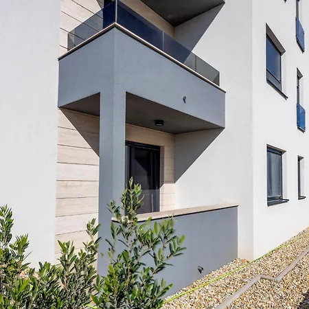 3 Bedroom In Apartamento